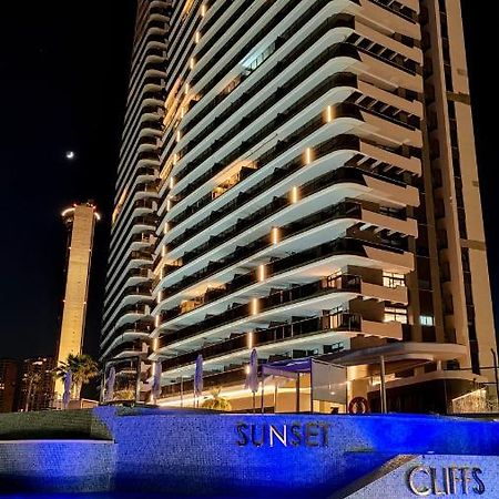 Sunset Cliffs Modern Apartment ベニドルム エクステリア 写真