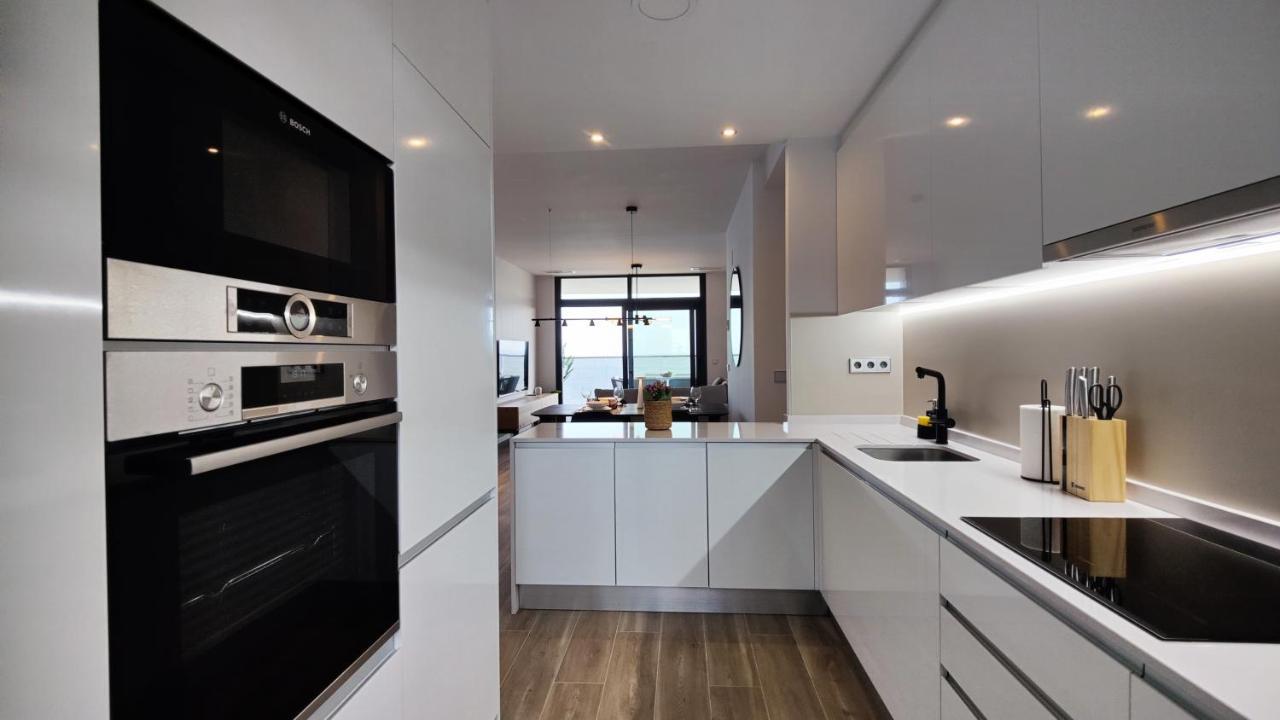 Sunset Cliffs Modern Apartment ベニドルム エクステリア 写真