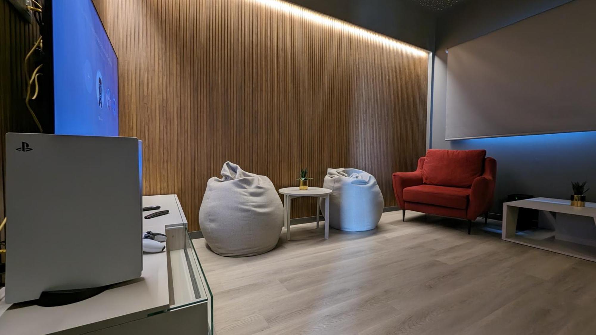 Sunset Cliffs Modern Apartment ベニドルム エクステリア 写真